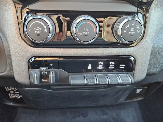 New 2026 RAM 1500 Classic Warlock image 10