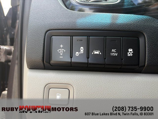 Used 2020 Kia Sedona SX FWD image 14
