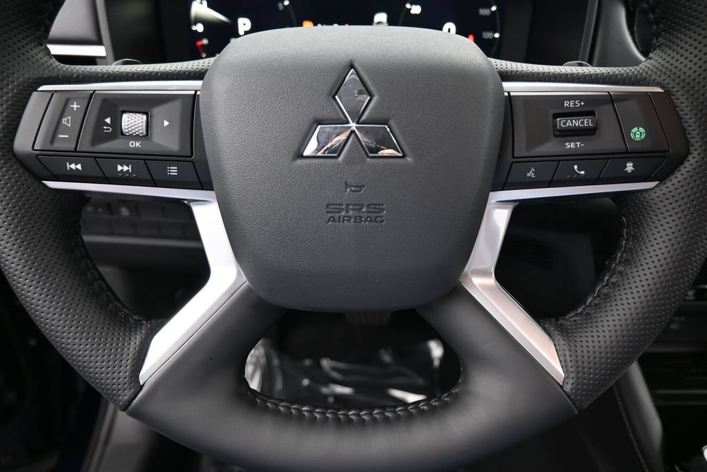 New 2026 Mitsubishi Outlander SE FWD image 37