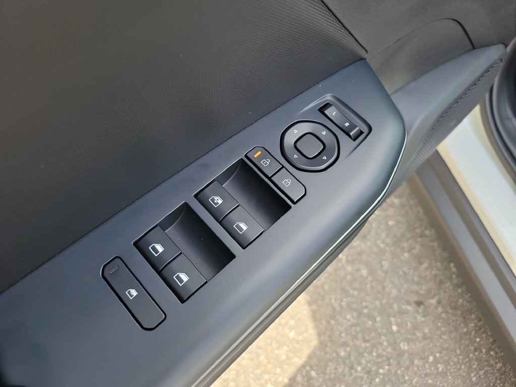 New 2026 Kia K4 FWD image 19