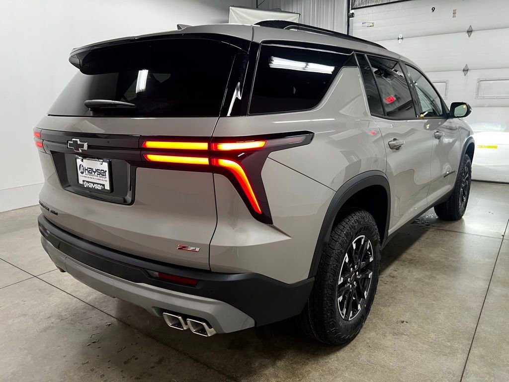 New 2026 Chevrolet Traverse Z71 image 3