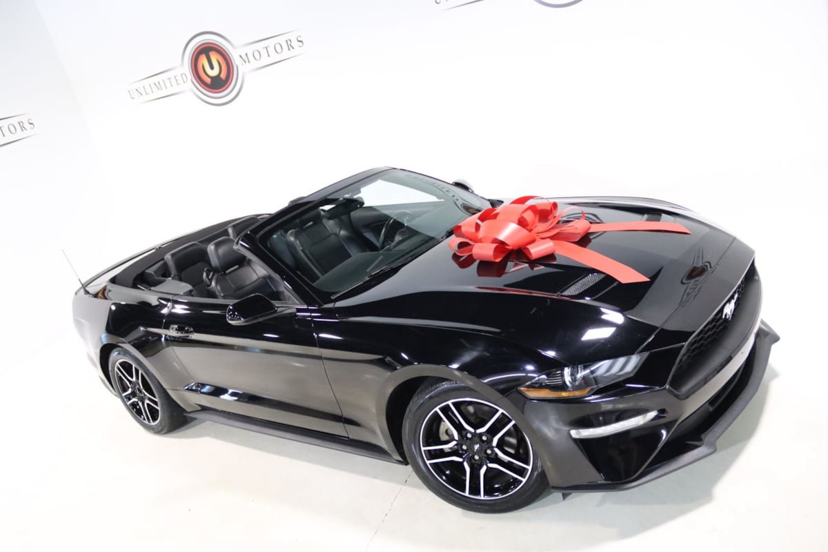 Used 2019 Ford Mustang Premium RWD image 2