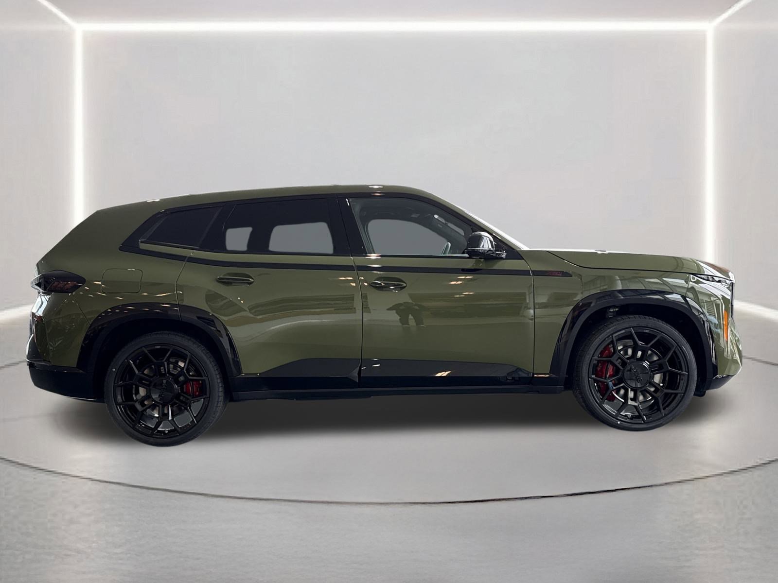 New 2026 BMW XM Label Red image 25