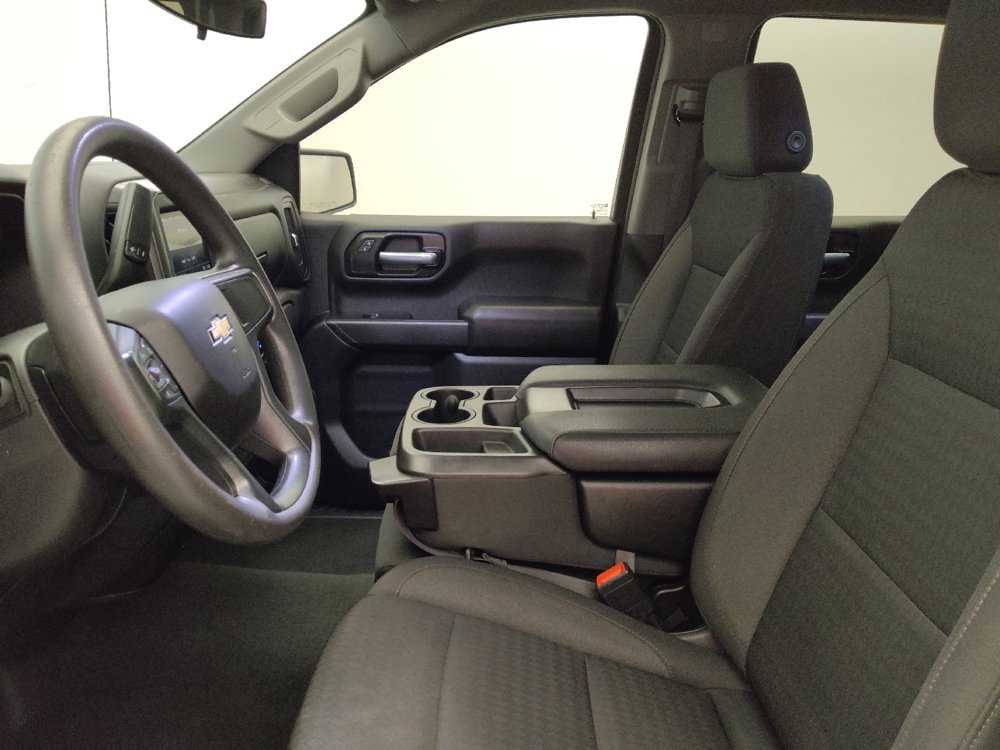 Used 2023 Chevrolet Silverado 1500 Custom RWD image 17