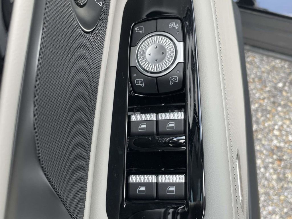 New 2026 Lincoln Nautilus Premier w/ Equipment Group 102A AWD/4WD image 16