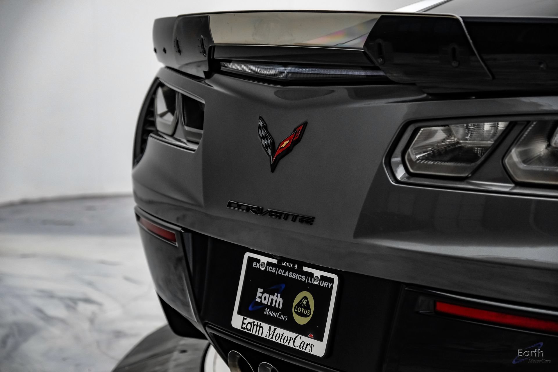 Used 2015 Chevrolet Corvette Z06 w/ 3LZ Preferred Equipment Group RWD image 18