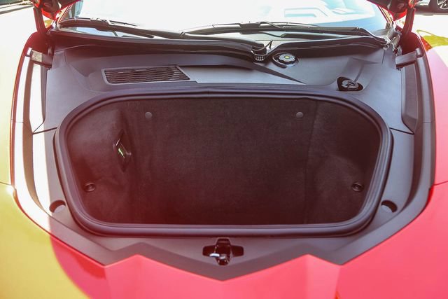 Used 2025 Chevrolet Corvette Stingray Preferred Cpe w/ Battery Protection Package RWD image 27