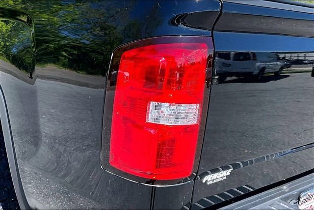 Used 2017 GMC Sierra 3500 Denali w/ Duramax Plus Package AWD/4WD image 33