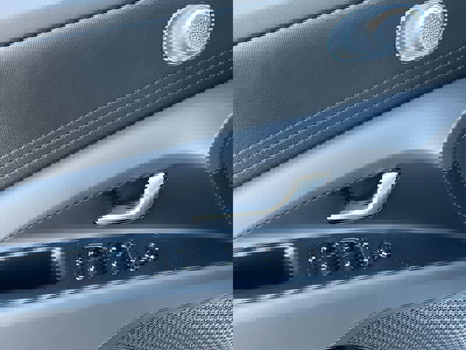 New 2026 Hyundai Elantra SE image 13