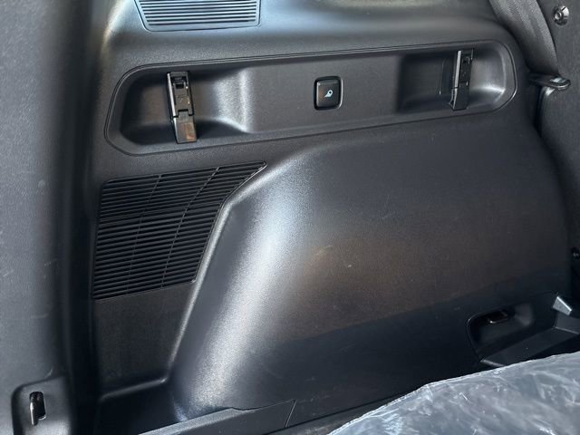 Used 2021 Ford Bronco Sport Outer Banks w/ Outer Banks Package (96D) image 34