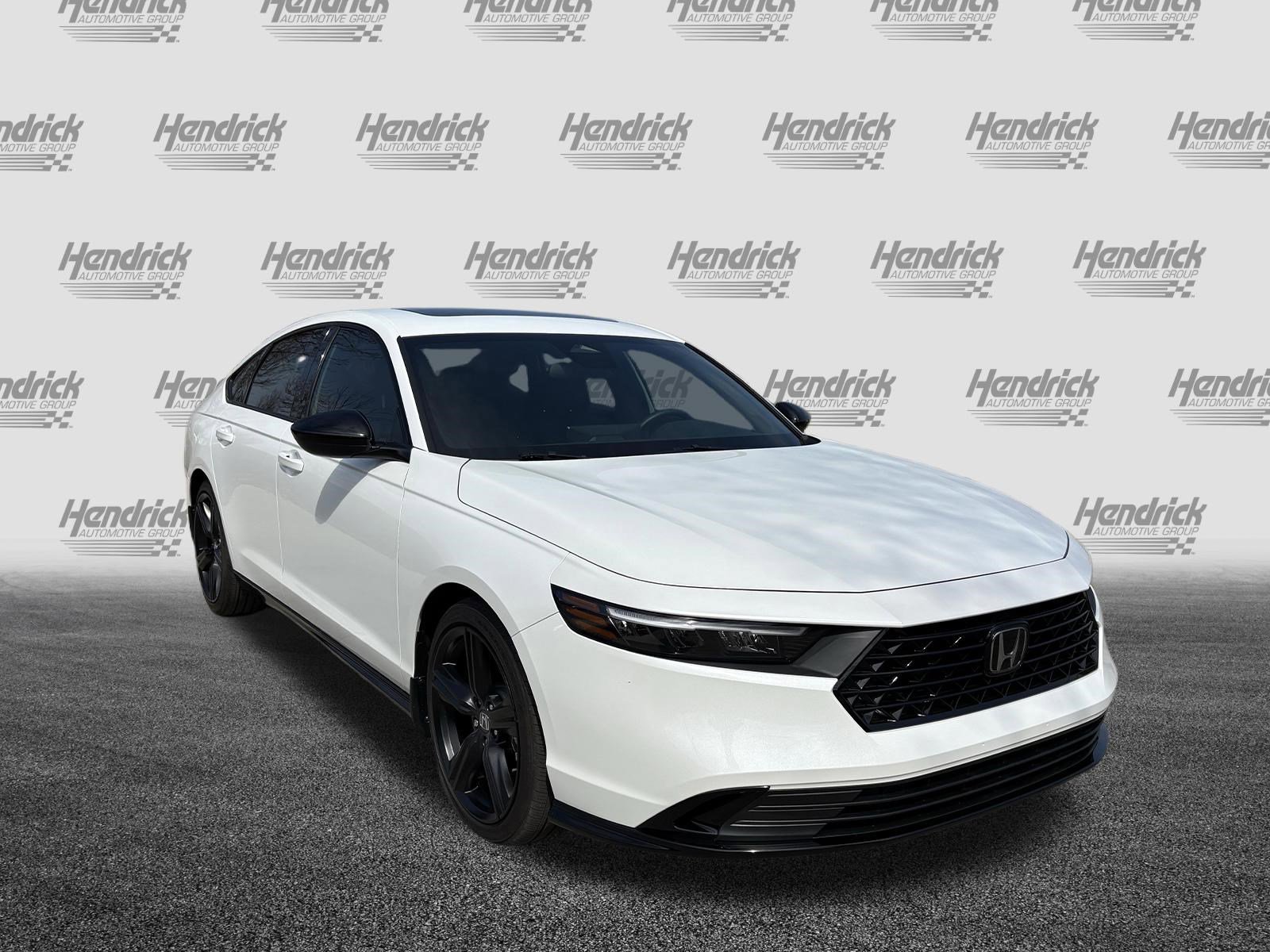 Used 2024 Honda Accord Sport image 2