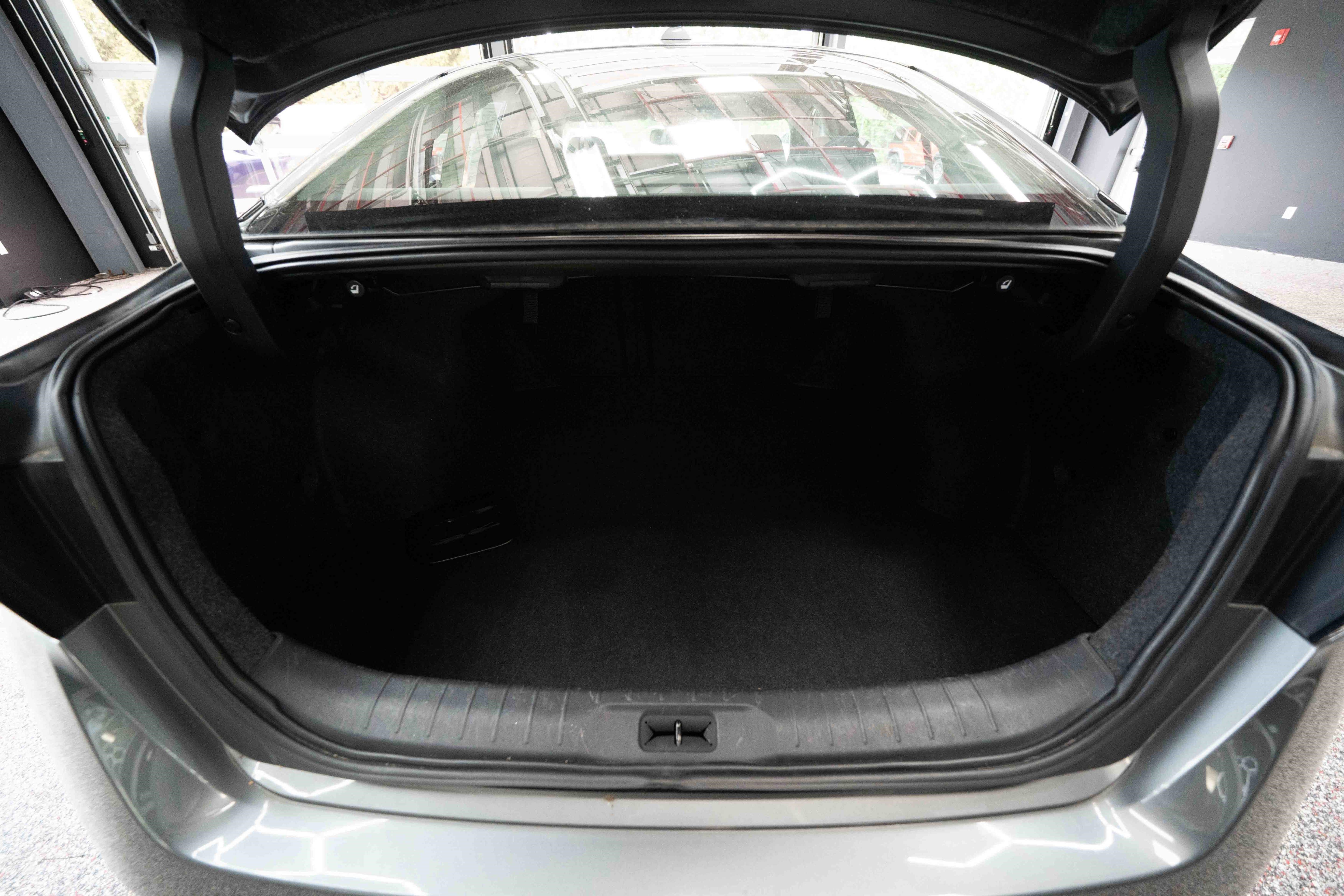 Used 2020 Nissan Altima 2.5 Platinum AWD/4WD image 27