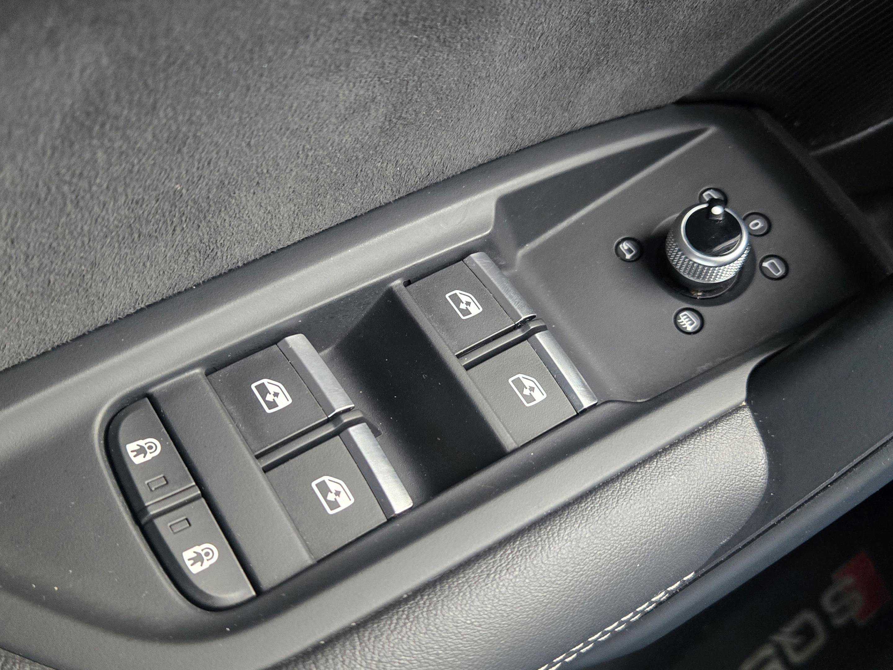 Used 2022 Audi SQ5 Premium Plus image 9