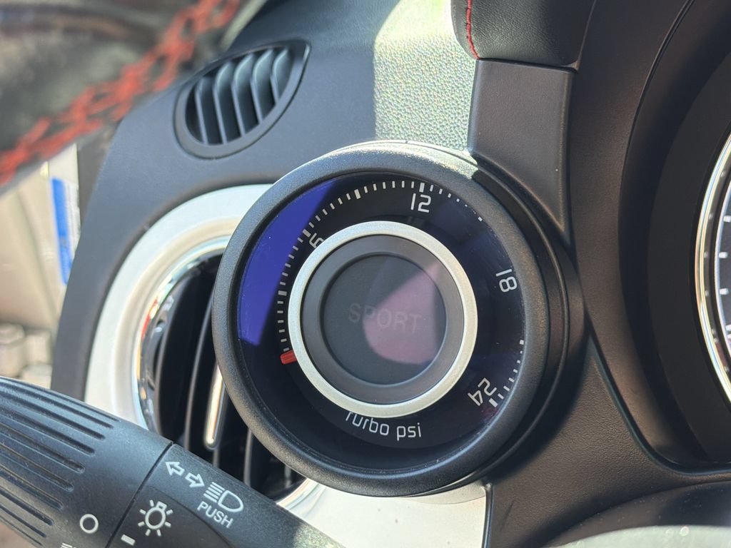 Used 2019 FIAT 500 Abarth w/ Popular Equipment Package FWD image 18