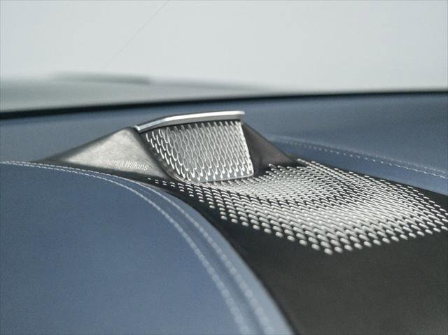 Used 2025 Aston Martin DBX 707 image 28