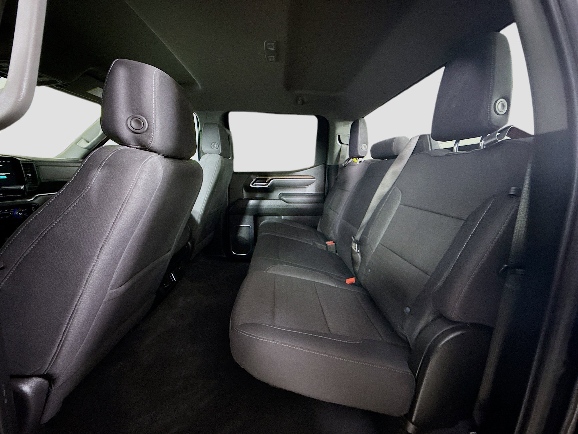 Used 2025 Chevrolet Silverado 1500 LT image 24