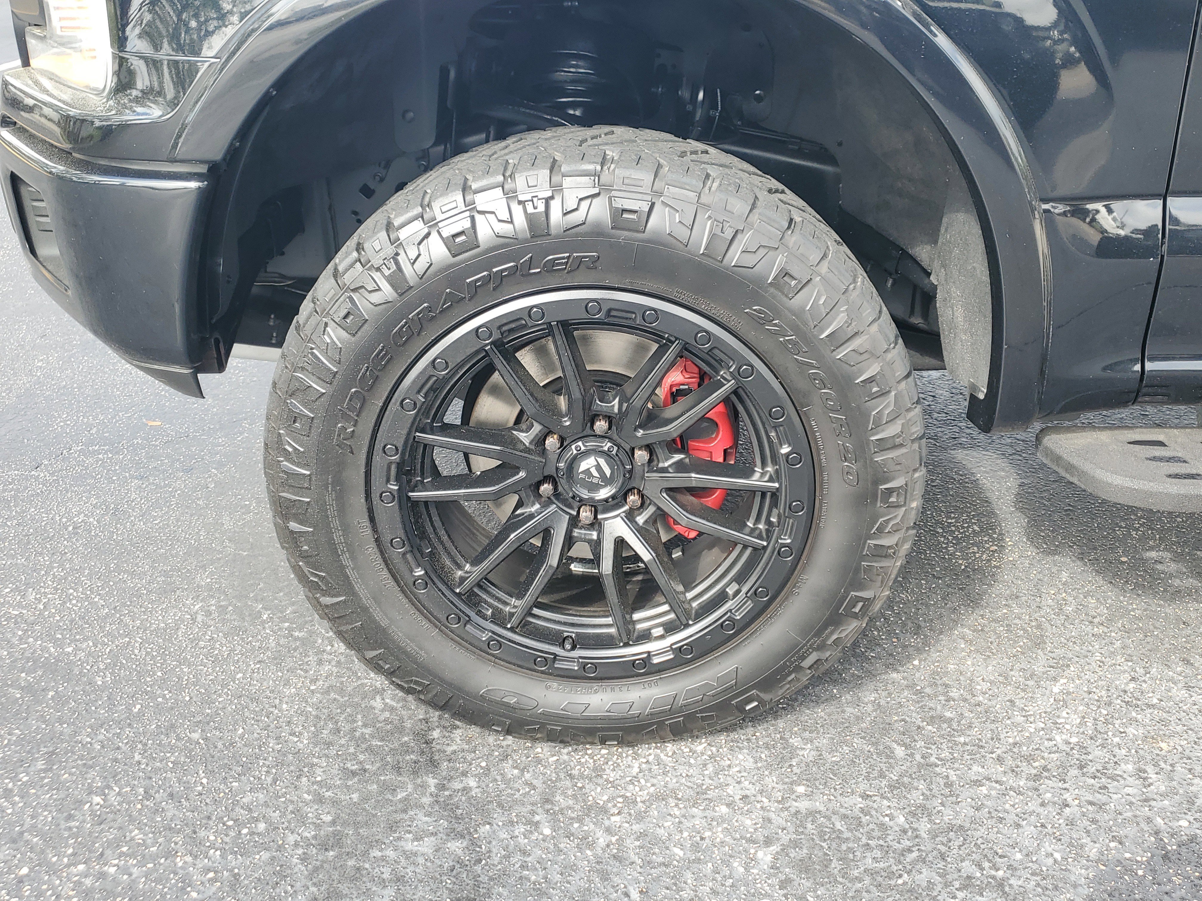 Used 2018 Ford F150 Lariat w/ Equipment Group 502A Luxury image 5