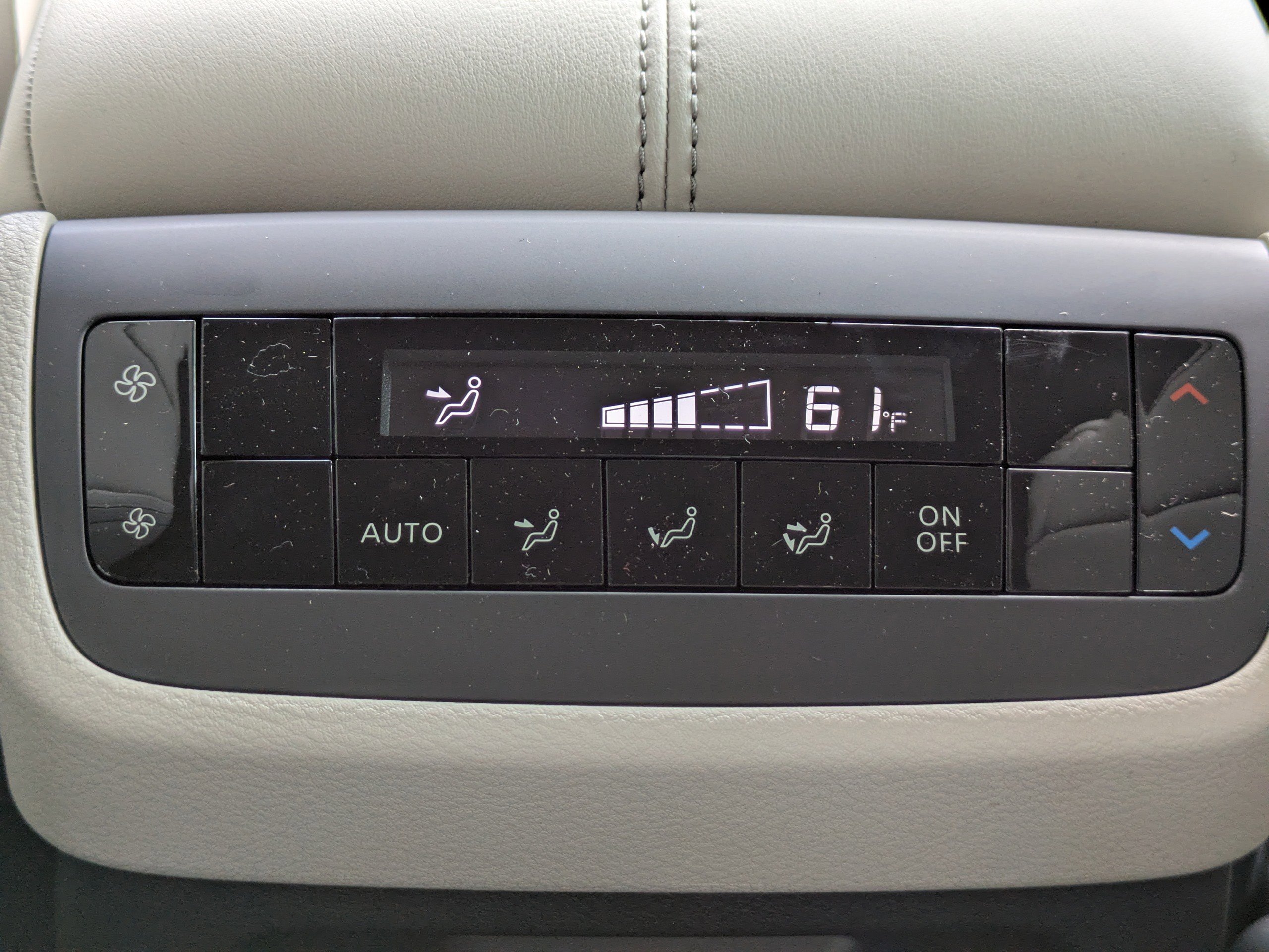 New 2026 Nissan Pathfinder SL FWD image 17