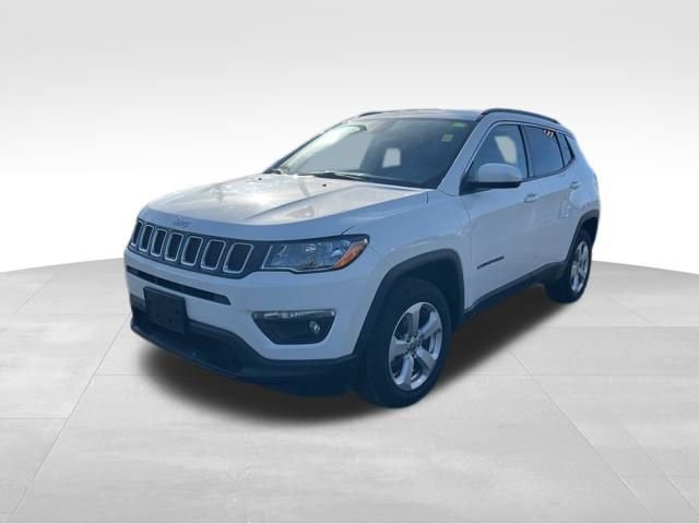 Used 2019 Jeep Compass Latitude w/ Popular Equipment Group image 3