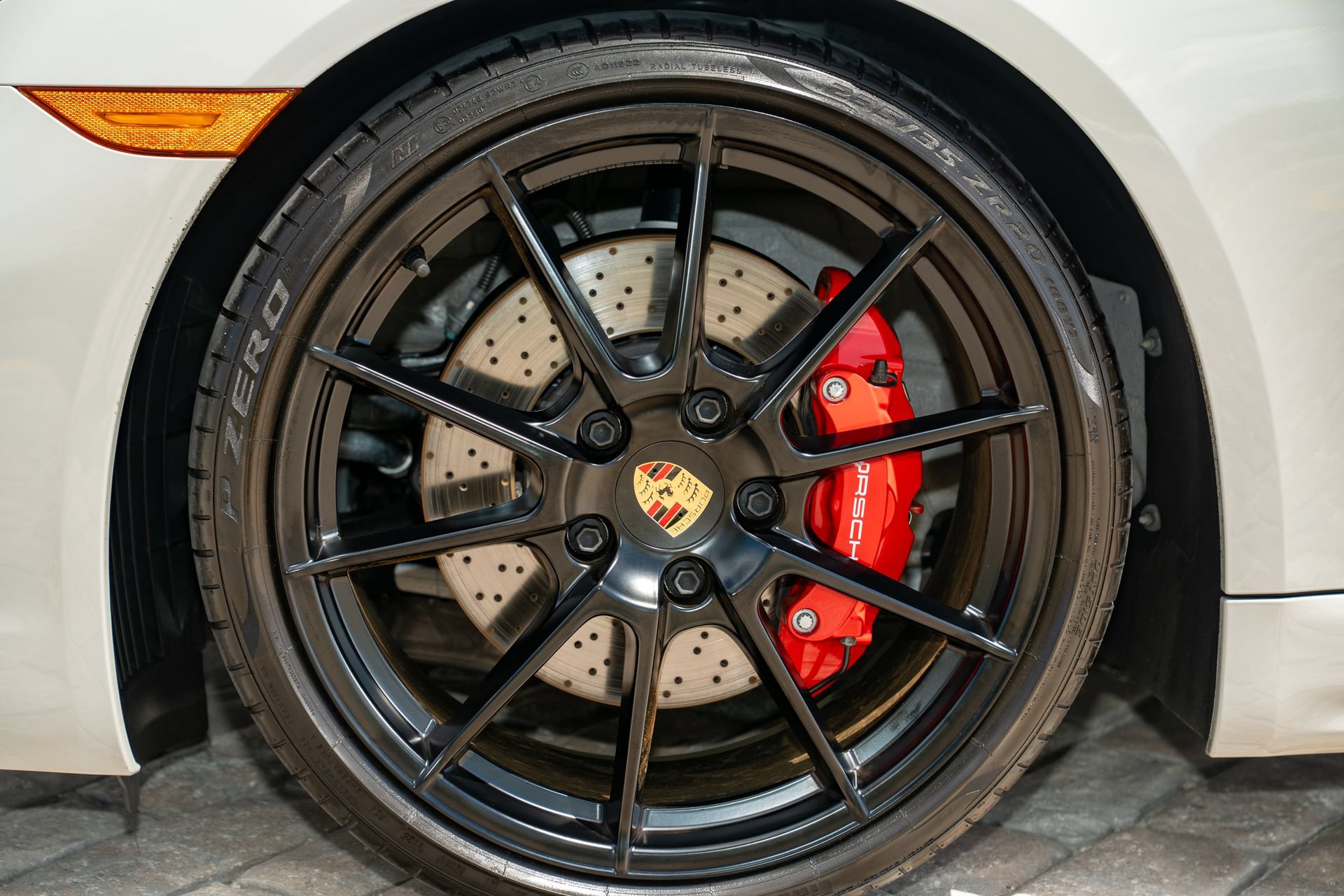 Used 2025 Porsche 718 Cayman GTS RWD image 34