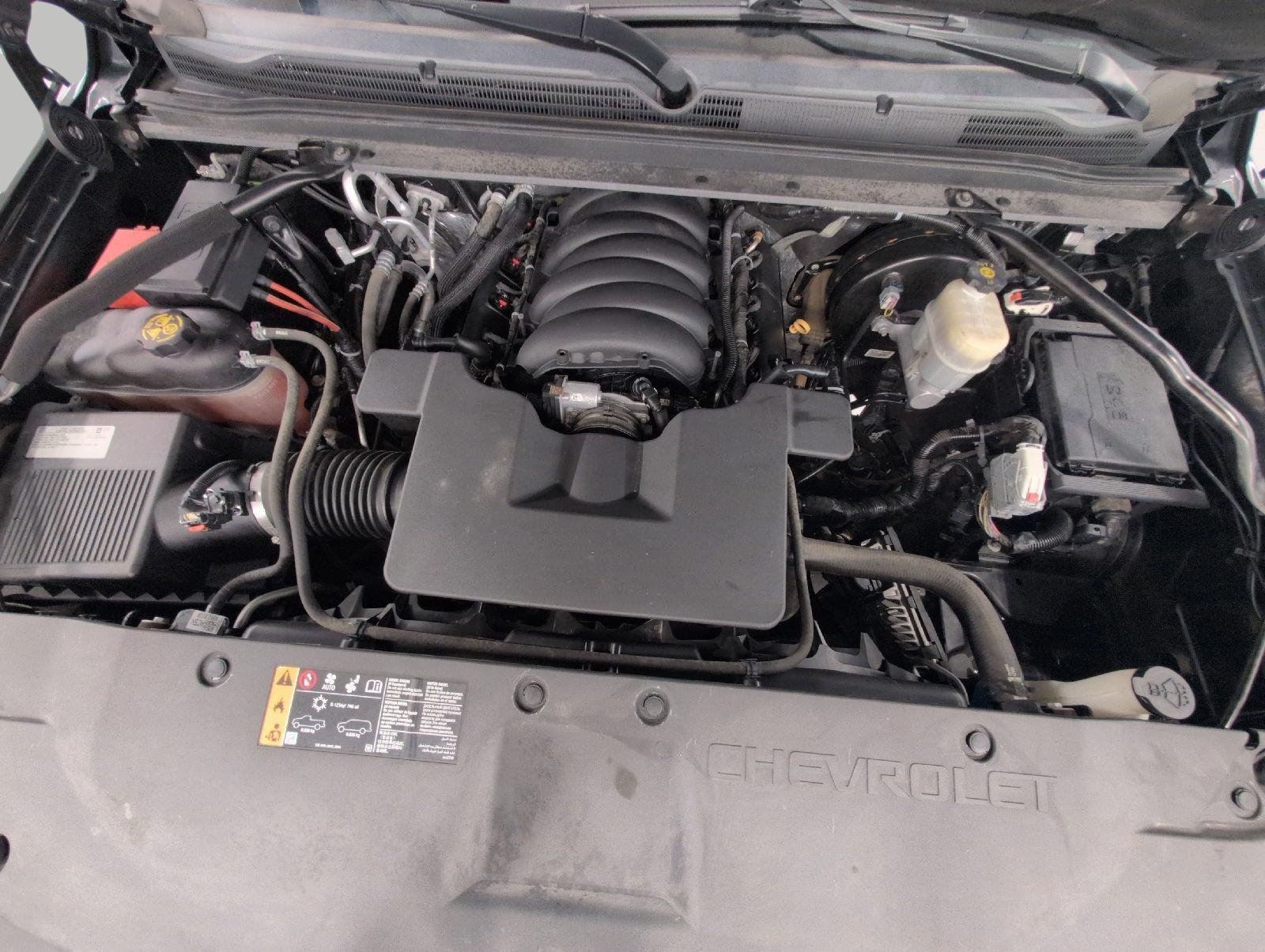 Used 2019 Chevrolet Suburban Premier AWD/4WD image 8