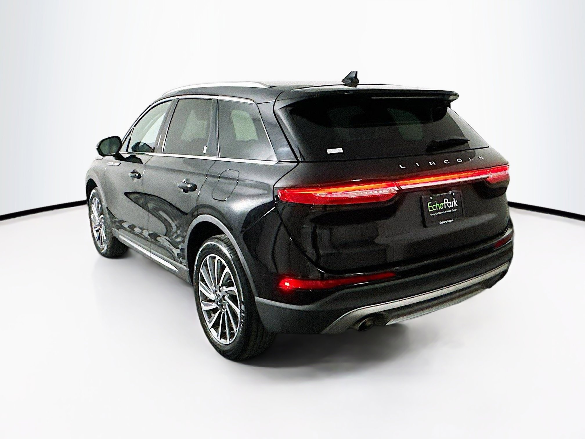 Used 2024 Lincoln Corsair Reserve w/ Equipment Group 201A image 5