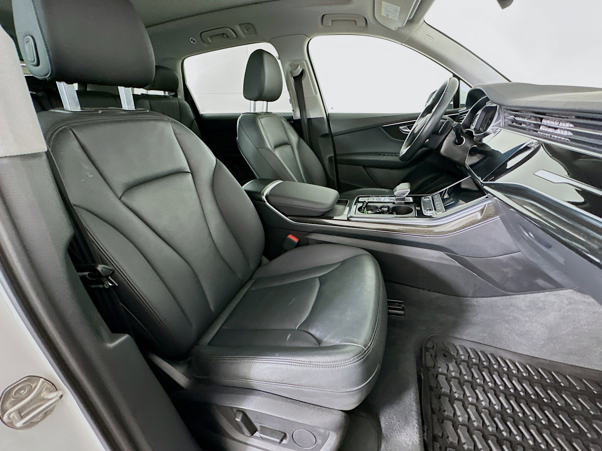 Used 2022 Audi Q7 3.0T Premium image 34