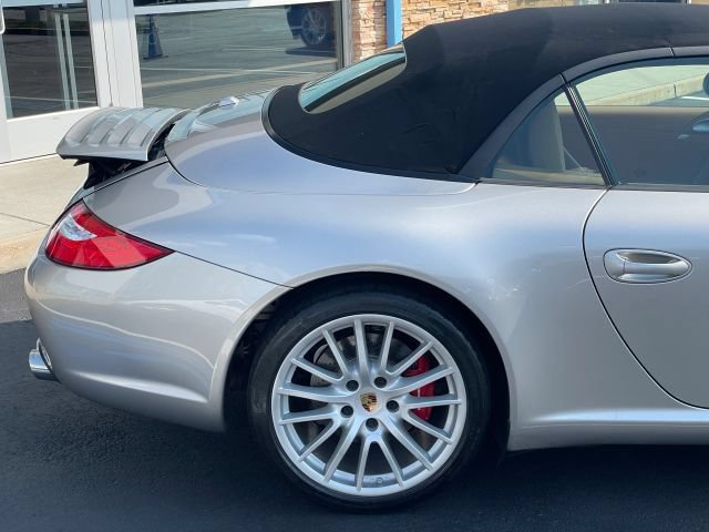 Used 2011 Porsche 911 Carrera RWD image 17