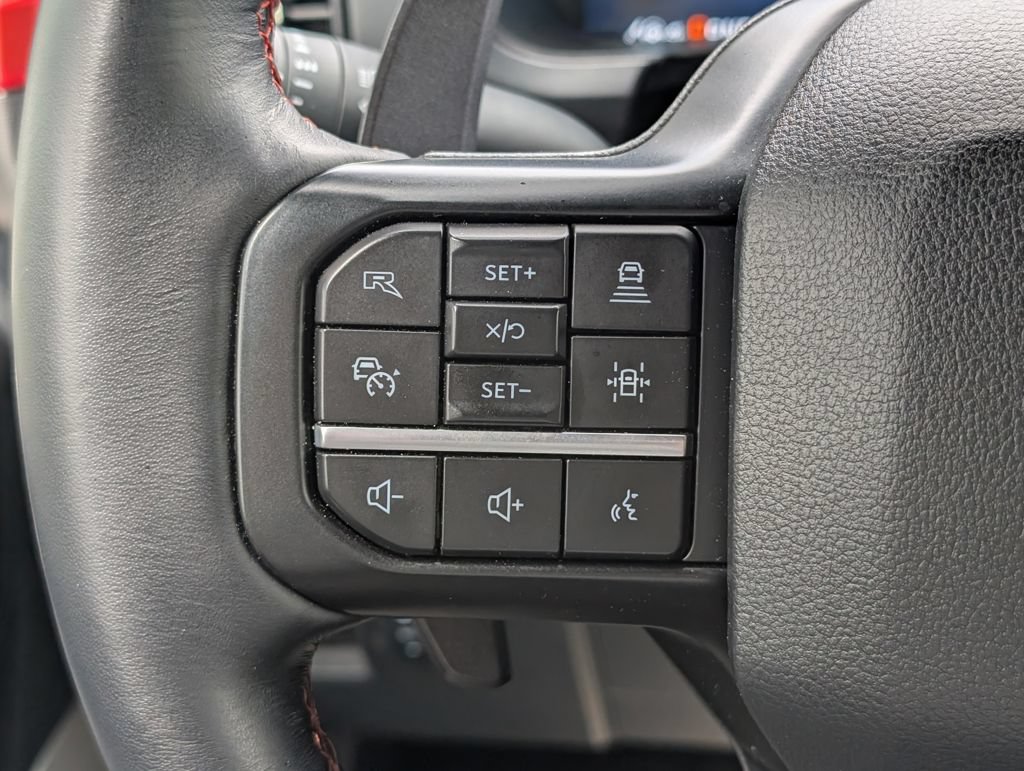 Used 2025 Ford F150 Raptor AWD/4WD image 26