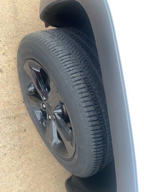 Used 2023 Jeep Grand Cherokee Altitude image 6