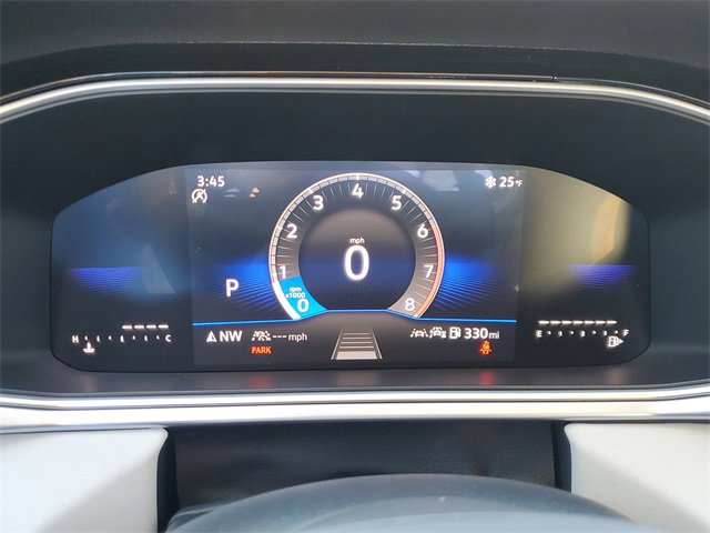 Used 2025 Volkswagen Taos SE image 24