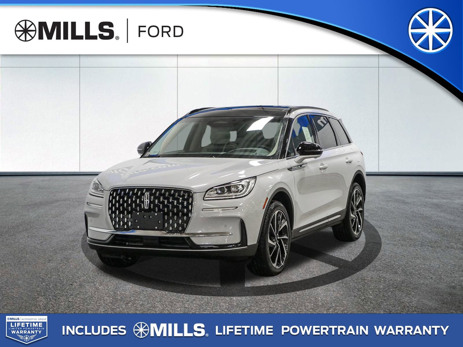 New 2025 Lincoln Corsair Reserve w/ Equipment Group 202A image 1