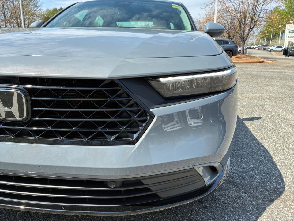 Used 2023 Honda Accord EX-L image 30