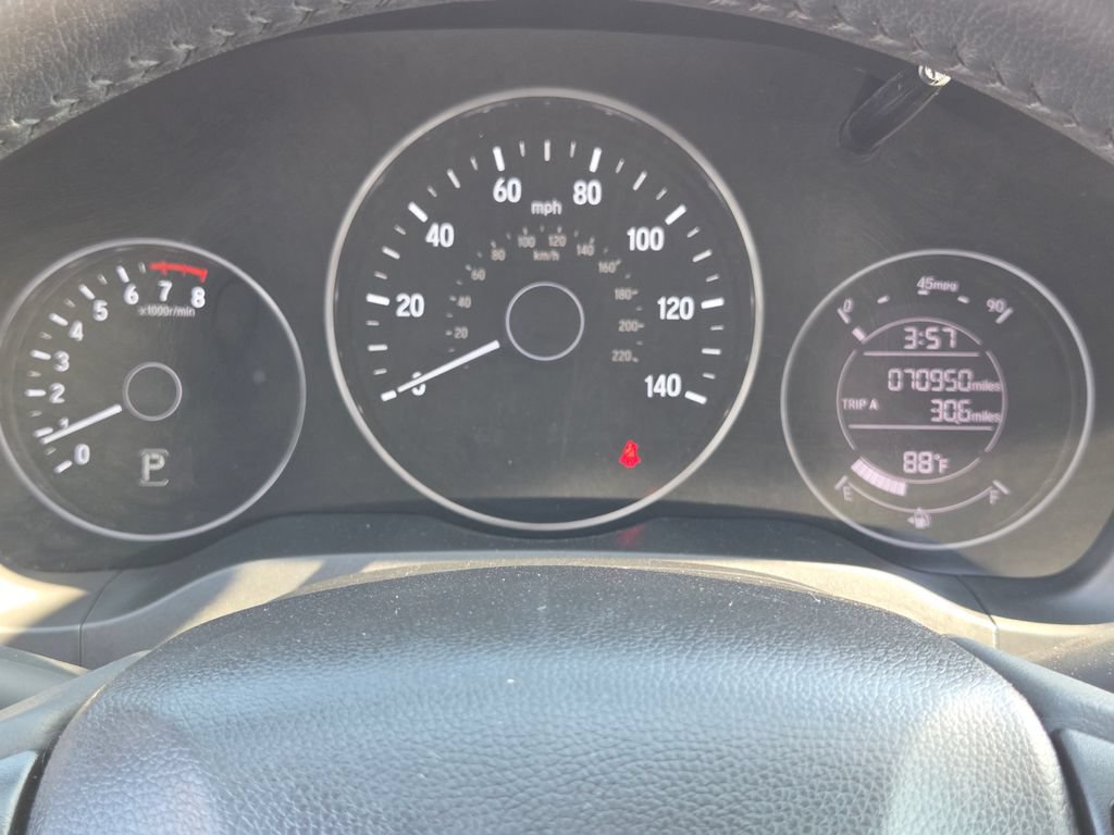 Used 2019 Honda HR-V Sport image 29