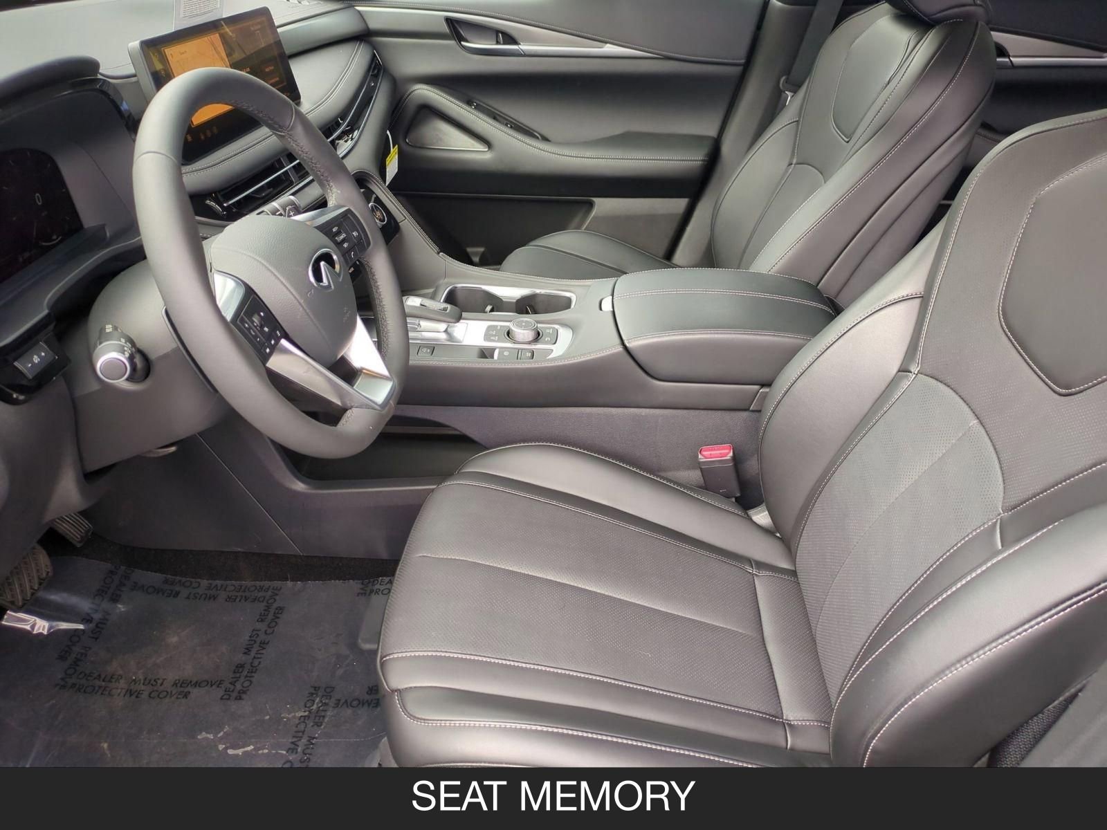 Used 2026 INFINITI QX60 Pure w/ Cargo Package image 14