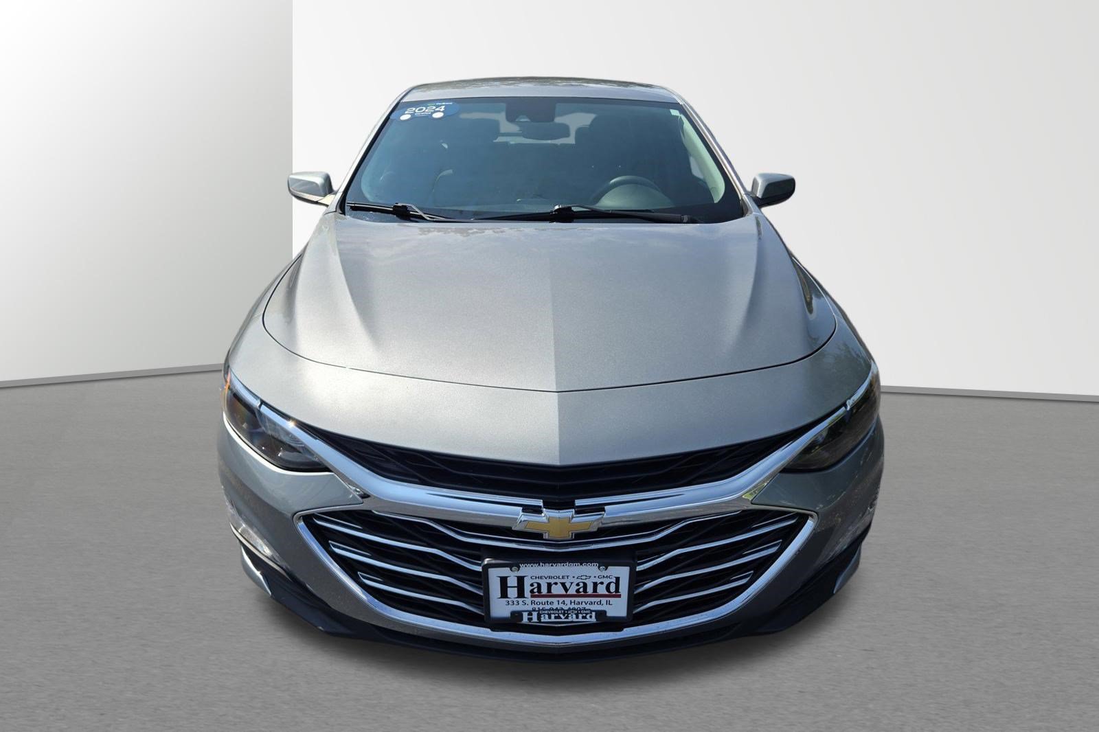 Used 2024 Chevrolet Malibu LT FWD image 2