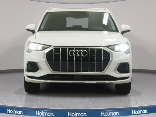 Used 2020 Audi Q3 2.0T Premium w/ Convenience Package image 3
