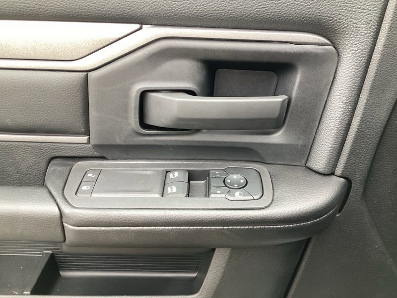 New 2026 RAM 5500 Tradesman w/ Chrome Appearance Group image 16