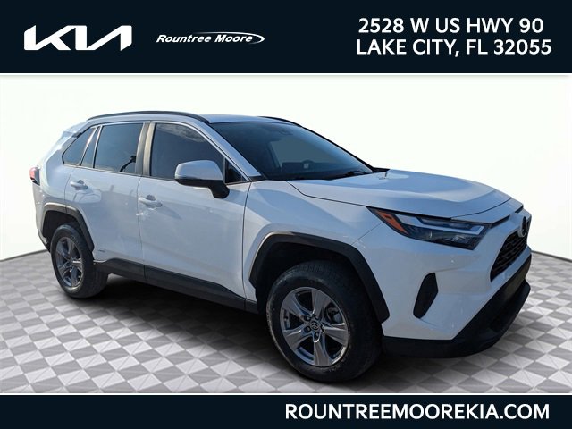 Used 2022 Toyota RAV4 XLE