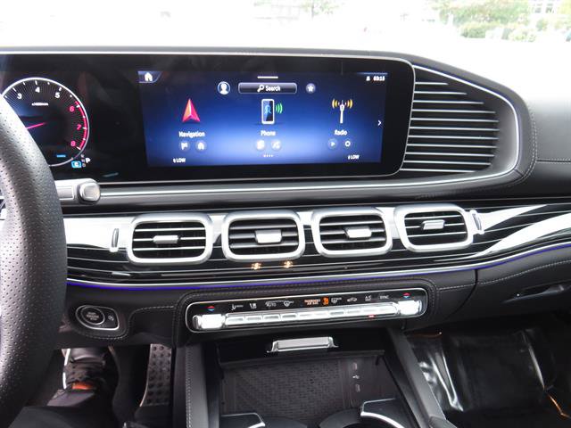 Used 2025 Mercedes-Benz GLS 450 4MATIC image 13
