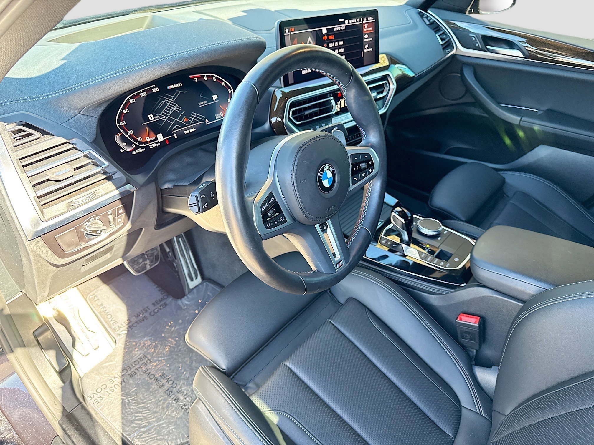Used 2024 BMW X4 M40i w/ Premium Package image 26