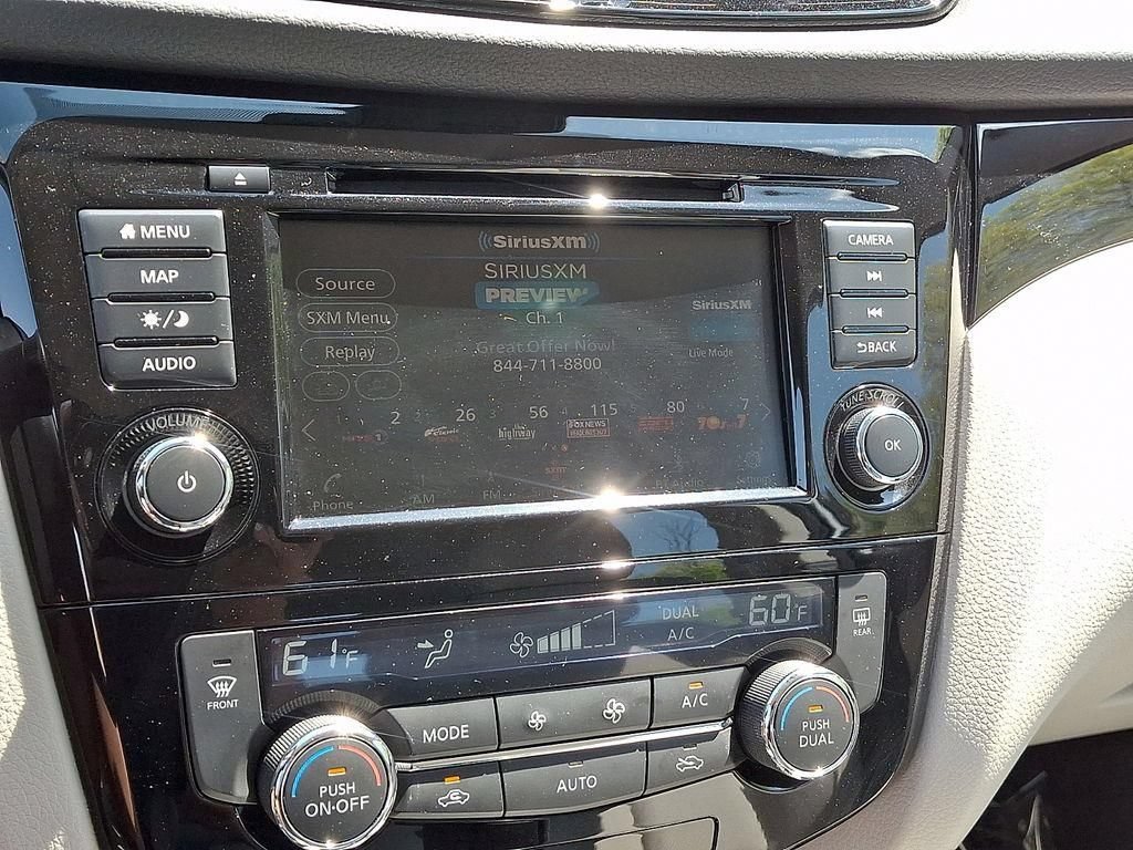 Certified 2022 Nissan Rogue Sport SL AWD/4WD image 19