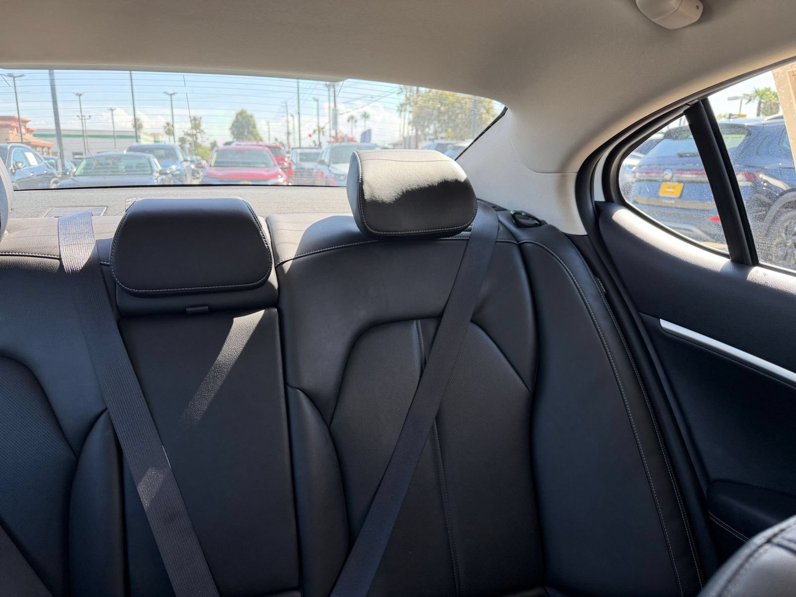 Used 2026 Genesis G70 2.5T RWD image 38