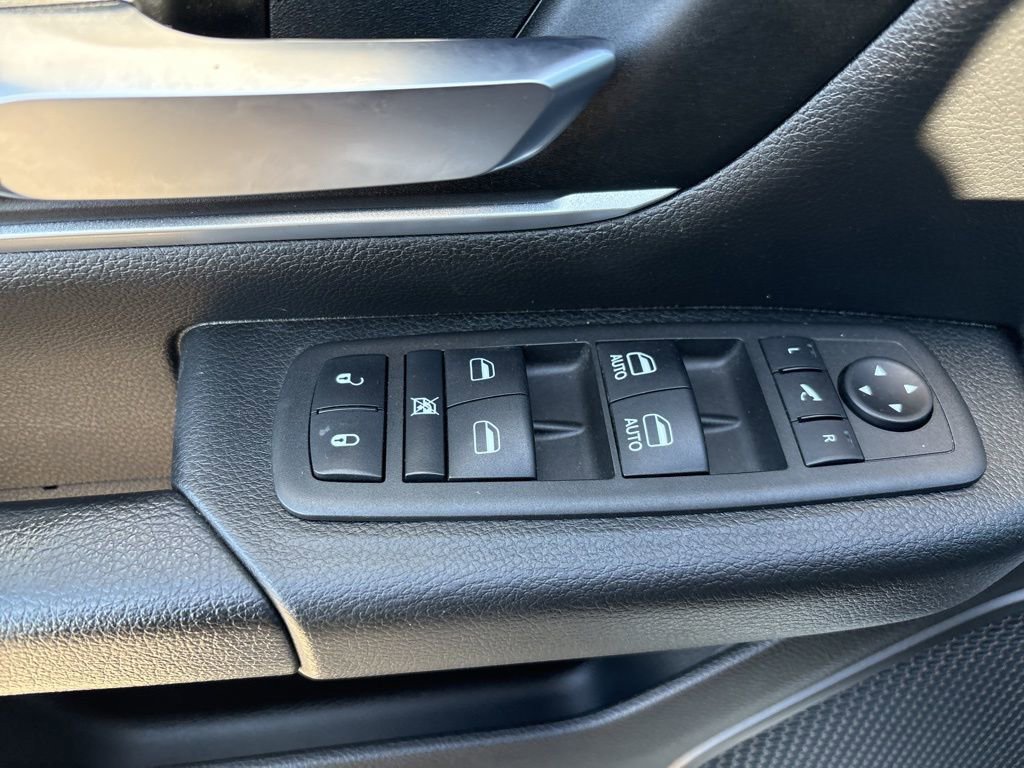 Used 2022 RAM 1500 Big Horn image 16