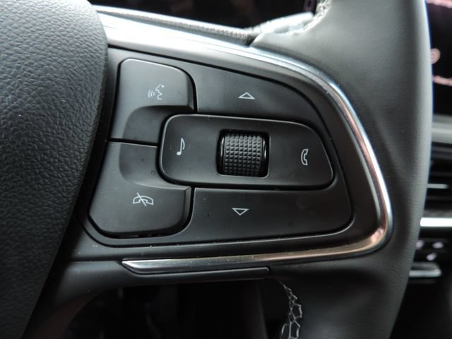 Certified 2026 Buick Encore GX Avenir w/ Avenir Technology Package FWD image 30