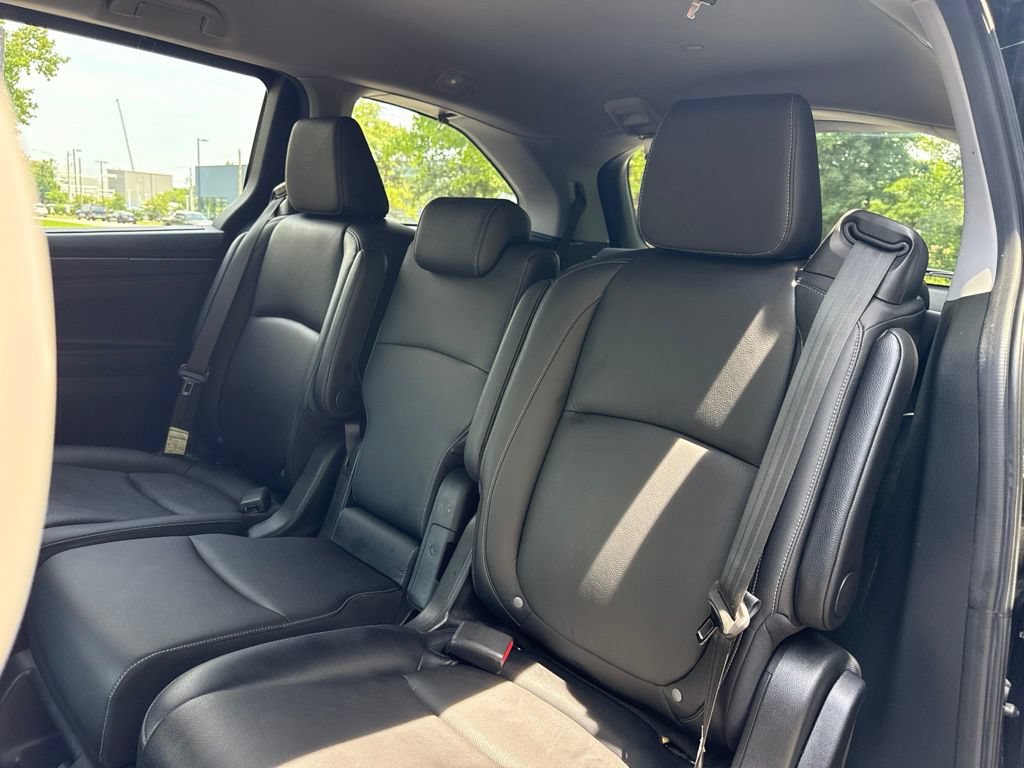 Used 2023 Honda Odyssey EX-L image 36