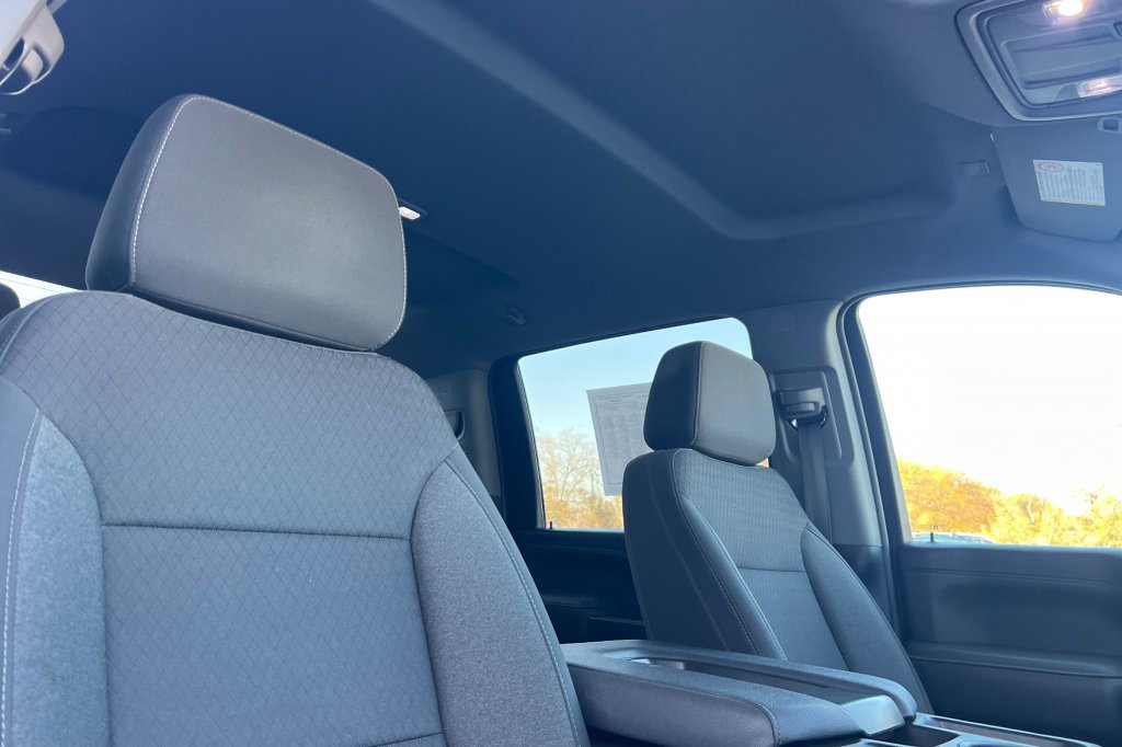Used 2023 GMC Sierra 3500 SLE w/ SLE Value Package image 13
