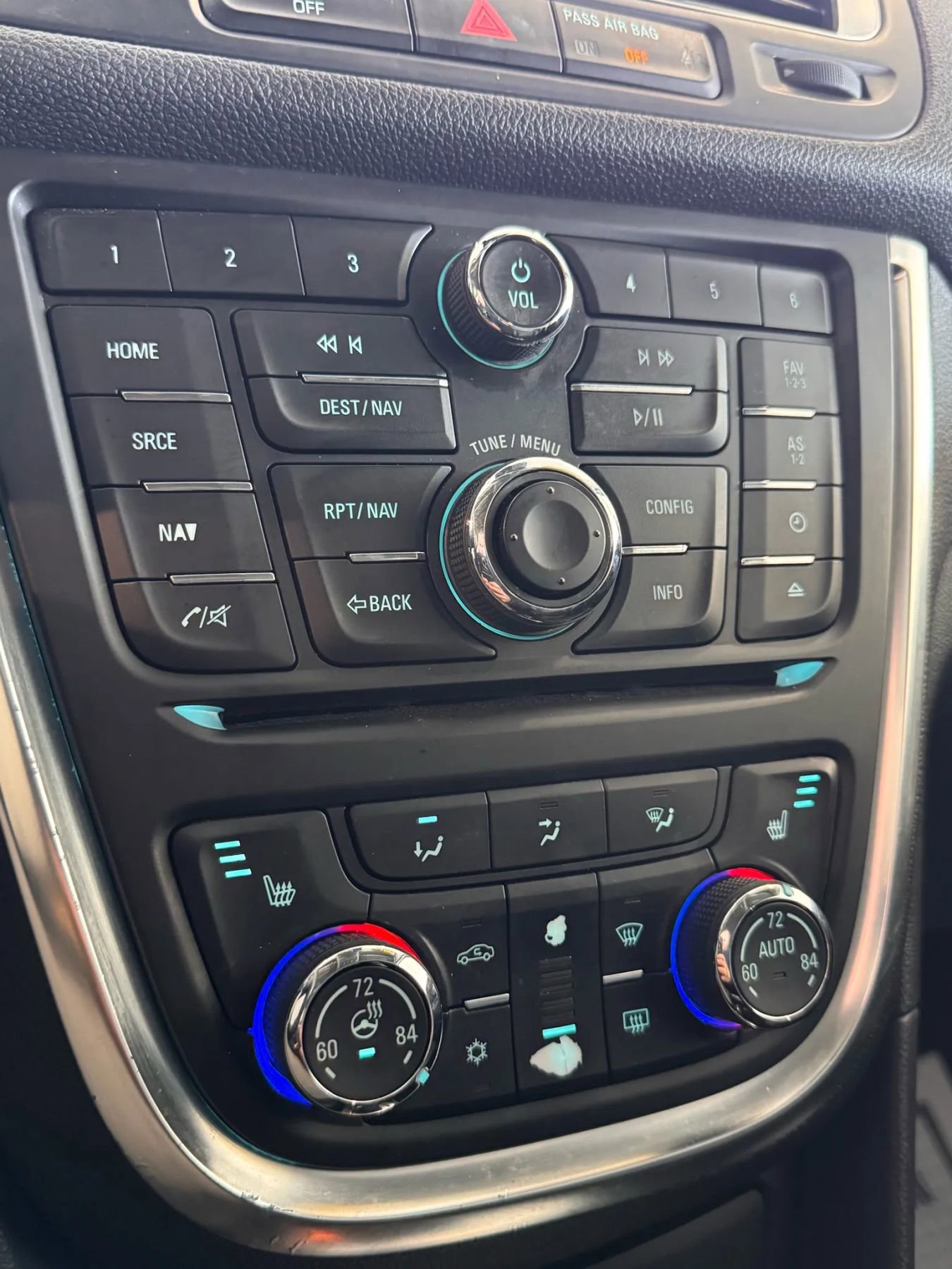 Used 2016 Buick Encore Premium w/ Experience Buick Package image 30