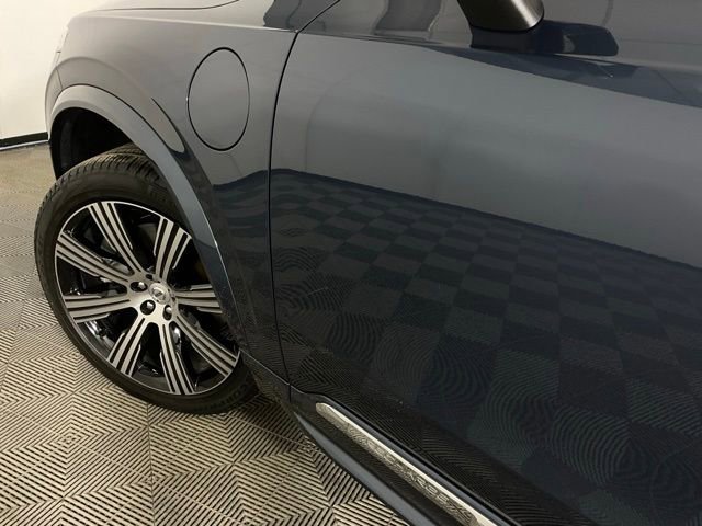 Certified 2024 Volvo XC90 T8 Ultimate w/ Protection Package Premier image 40