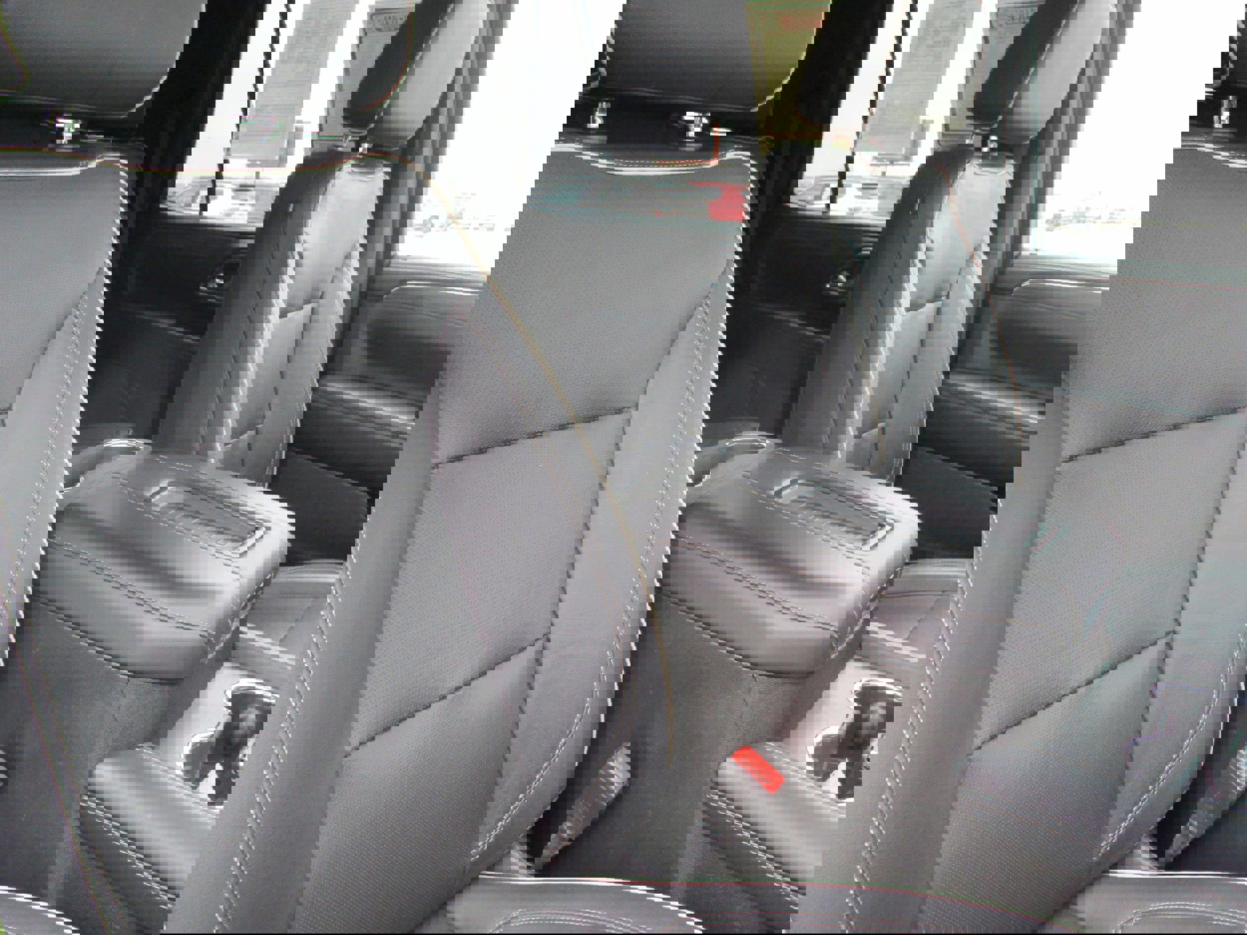 Used 2021 GMC Yukon SLT image 41